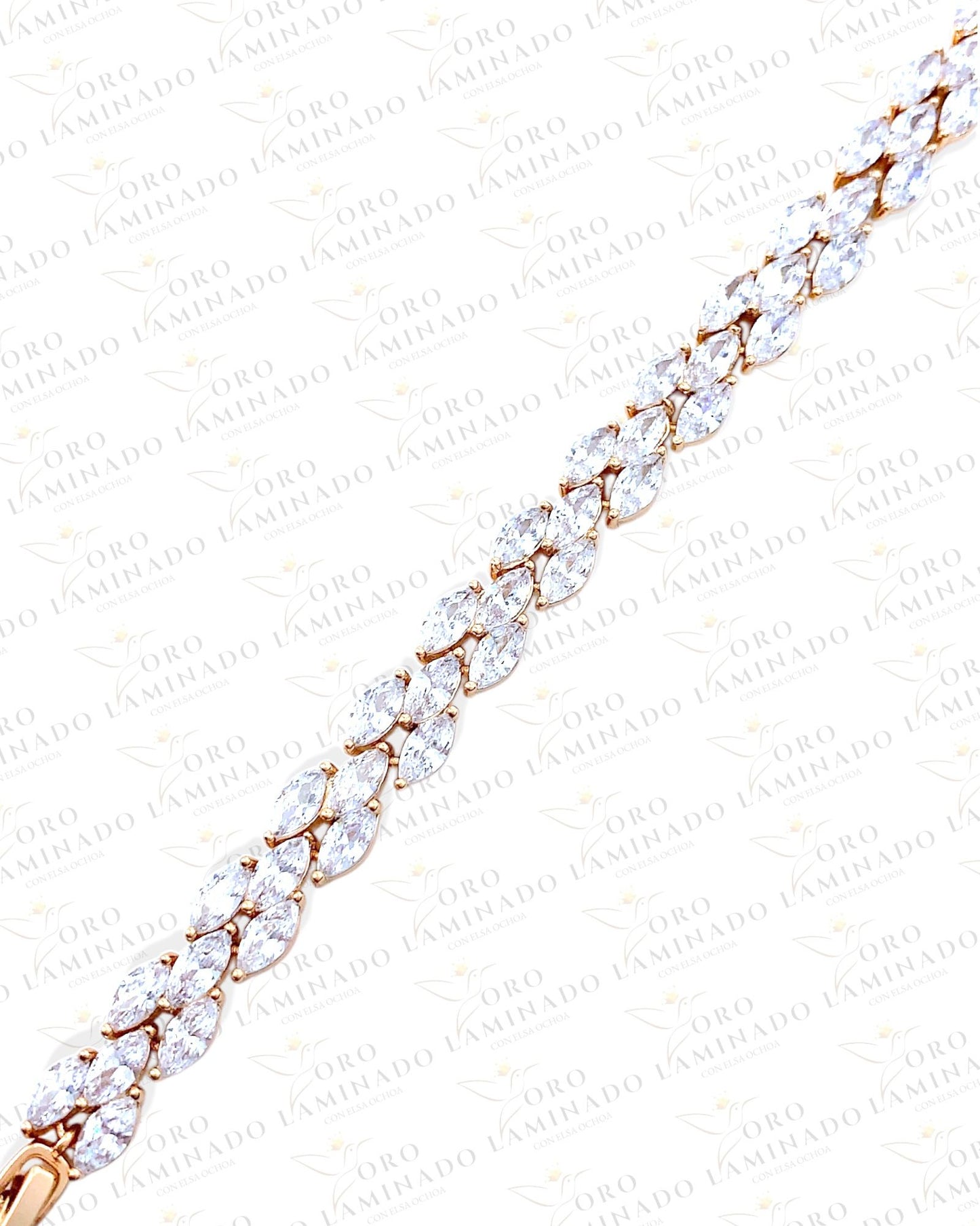 High Quality Bracelet with Shiny Stones G272