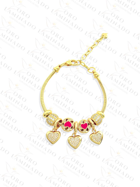 Red and Clear Hearts Charms Bracelet Y463