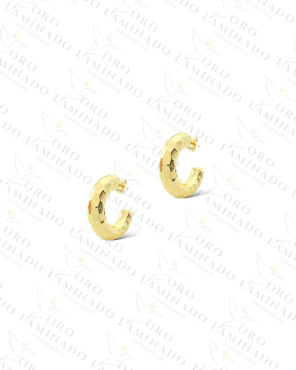 High Quality Textured C-Shape Earrings (Gold Filled) C326