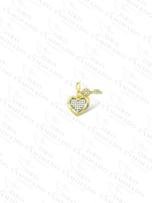 Small Heart and Key Pendant G441