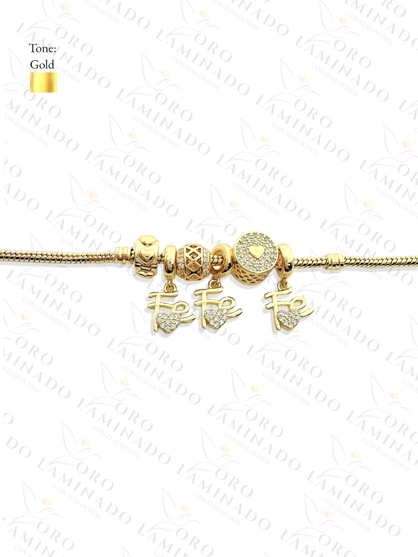 High Quality "Fe" Charm Bracelet R416