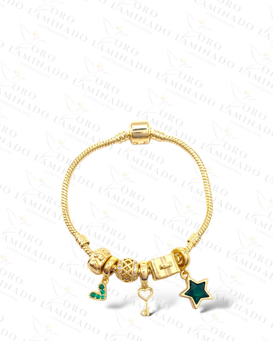 High Quality Green Star and Heart Charm Bracelet B364