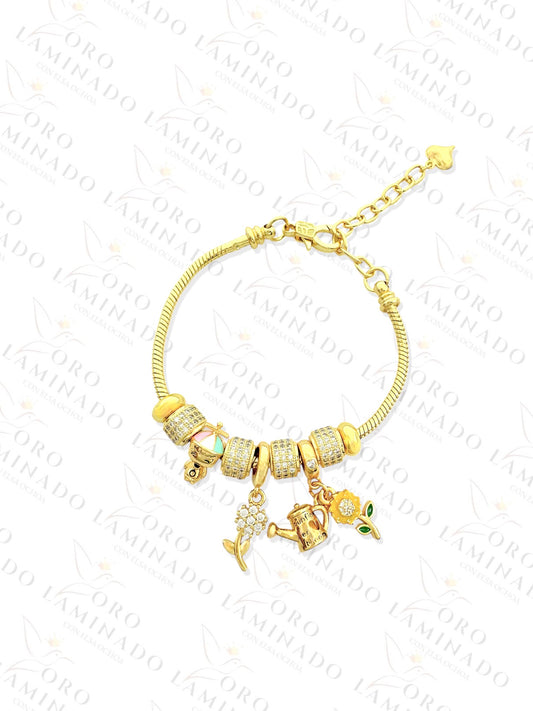 Flower Charm Bracelet (Gold Filled) R303