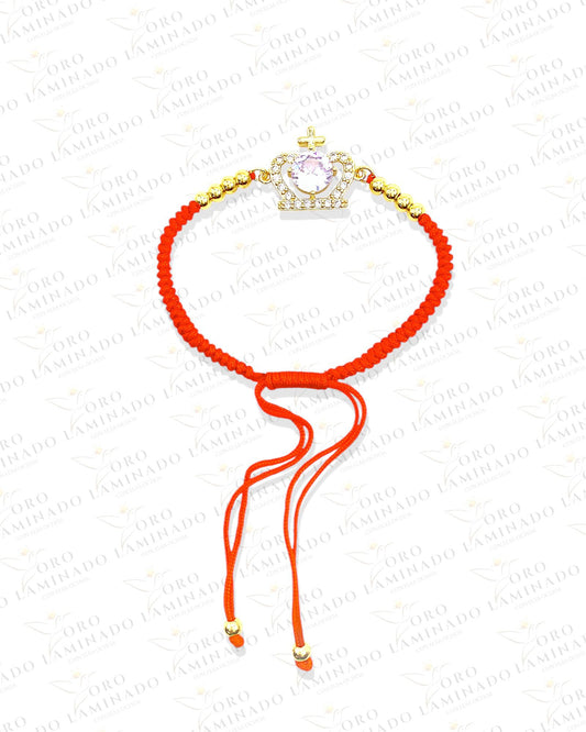 Red bracelet with shiny crown G109