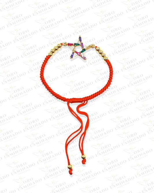 Red bracelet with star G123