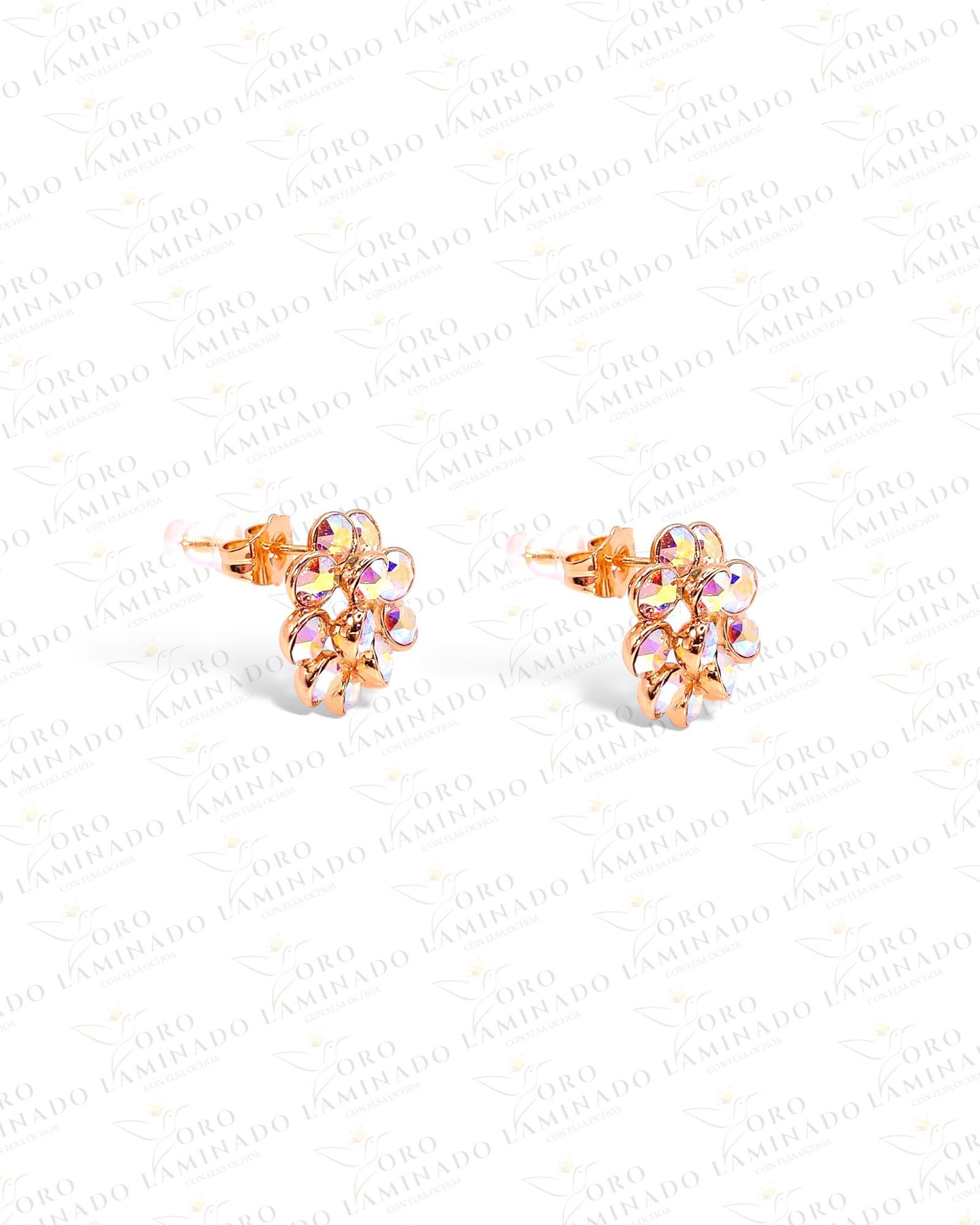 Flower earring with sparkling stones Y171