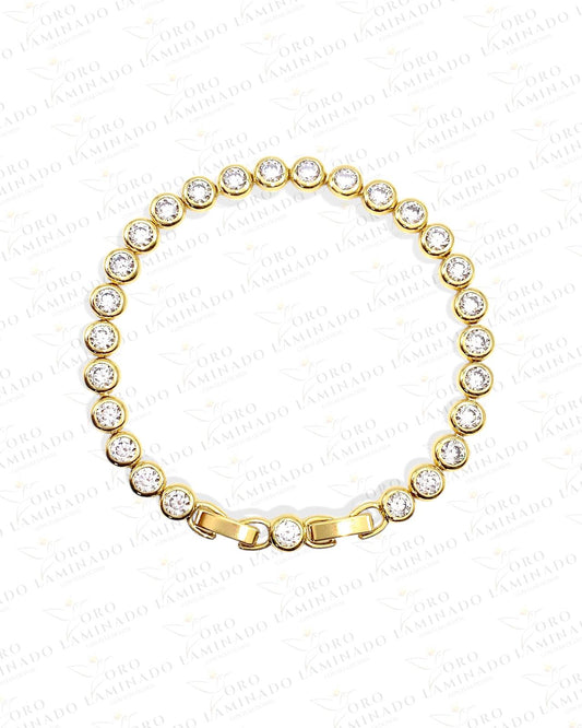 High Quality Bracelet with shiny round stones R219