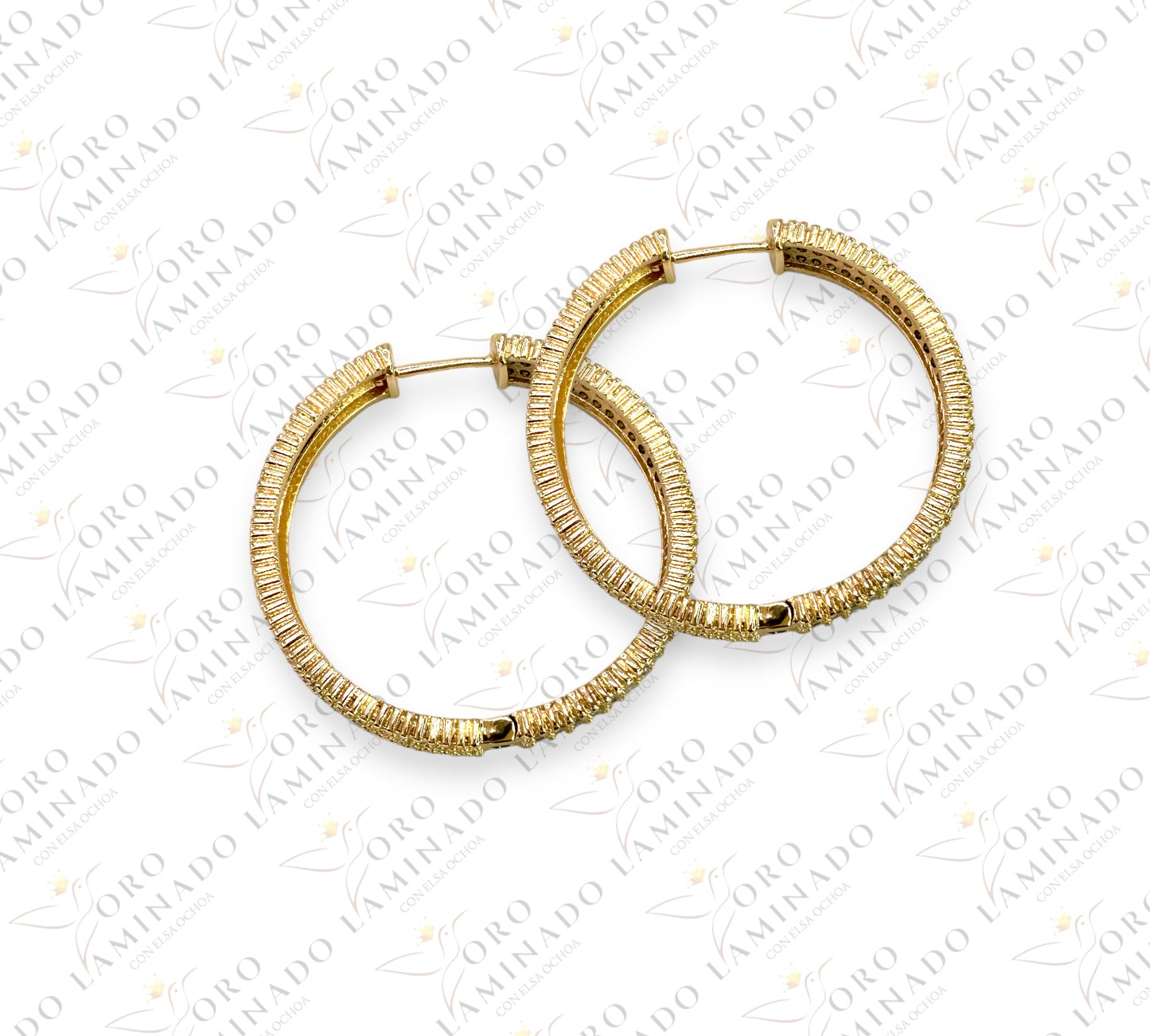 Golden hoop earring B336