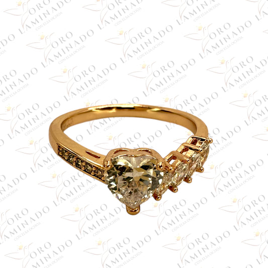 Heart ring with Stones Y157