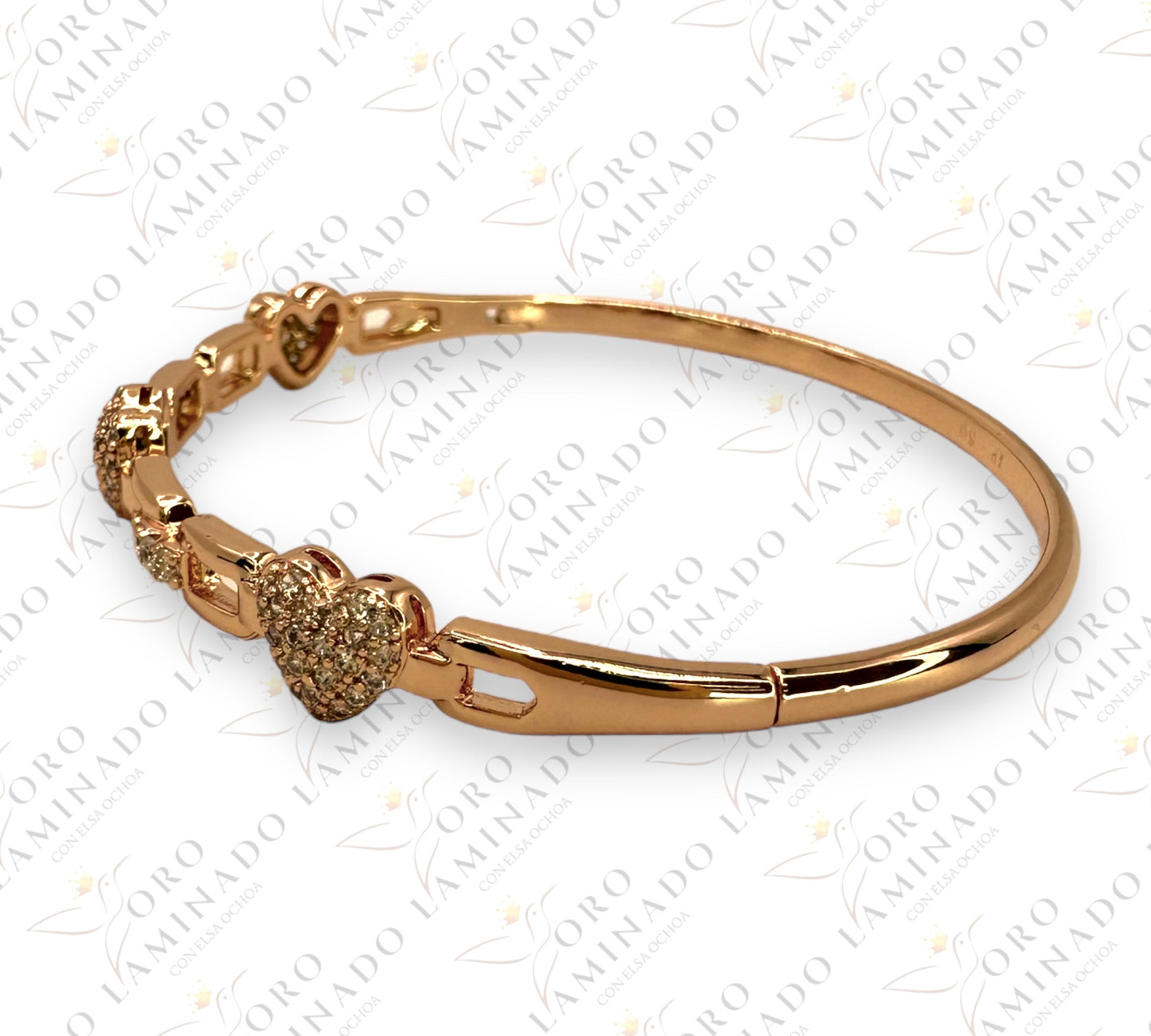 High Quality Sparkling Hearts Bracelet G41